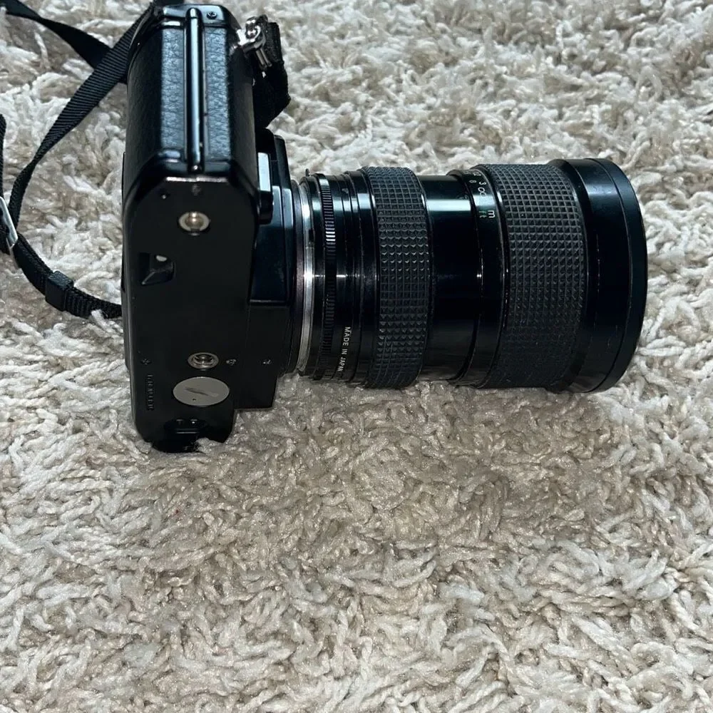 Vintage Nikon EM, interchangeable lenses, 35mm Single SLR F = 28–70 MM Marco Len